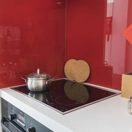 Lovelystay - 2bedroom Flat - Bica, Charm And Terrace